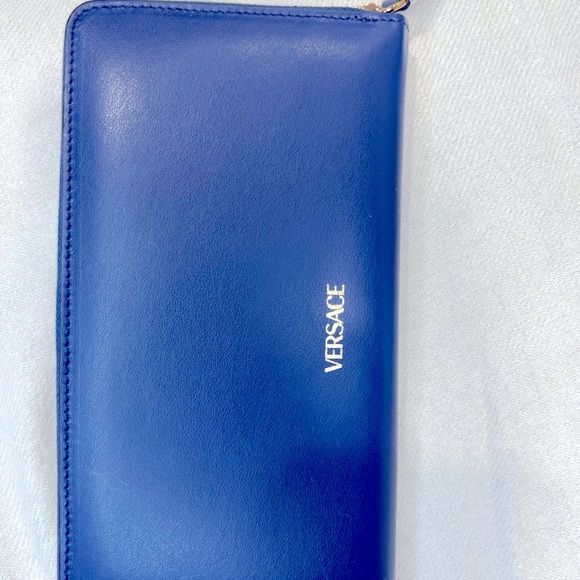 Versace wallet - Picture 4 of 11